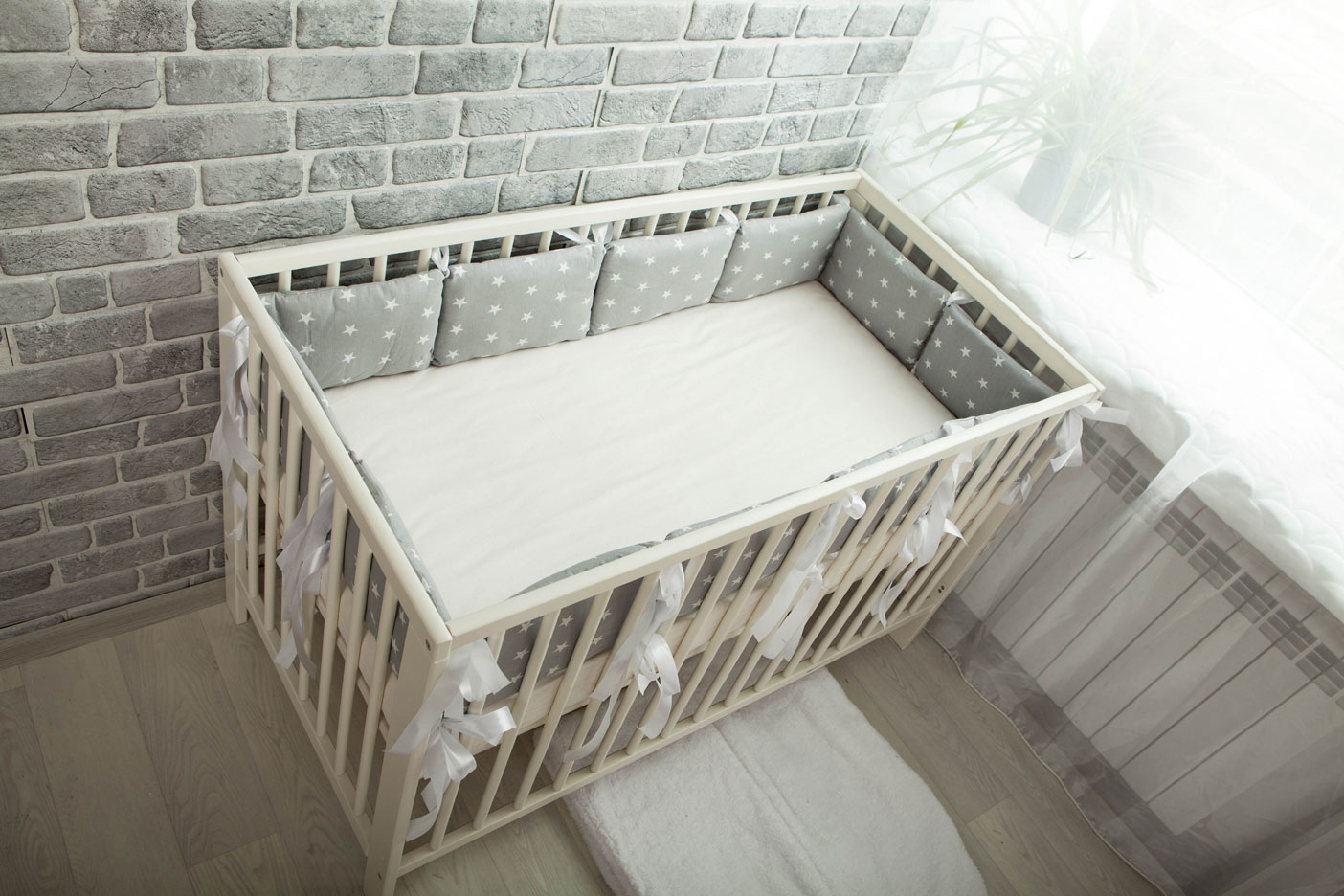 Бортики в детскую кроватку